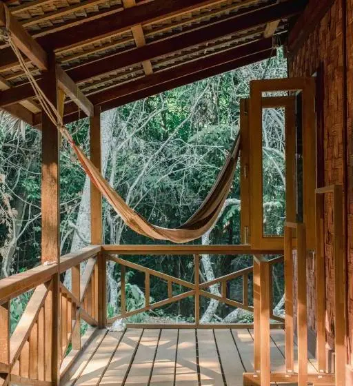 بانگلوی سوپریور, Boulder Bay Eco Resort   Nga Khin Nyo Gyee Island