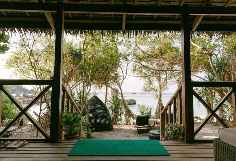 سوییت, Boulder Bay Eco Resort   Nga Khin Nyo Gyee Island