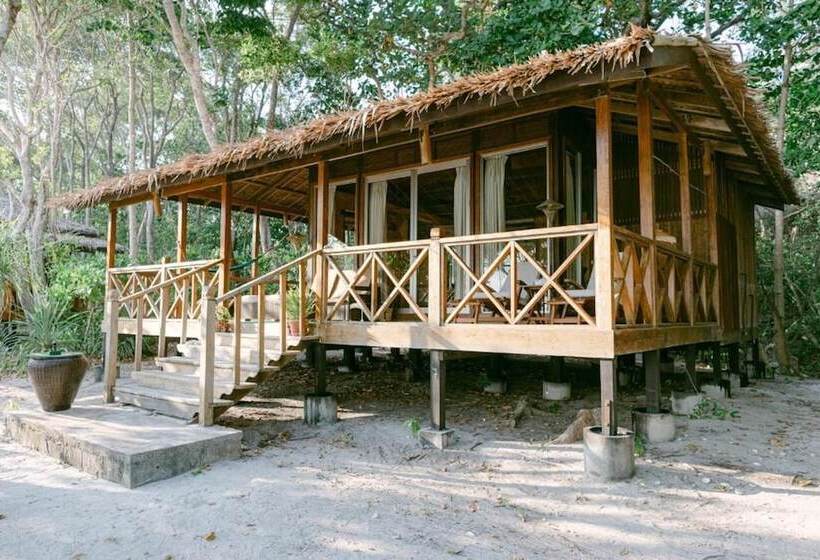 سوییت, Boulder Bay Eco Resort   Nga Khin Nyo Gyee Island