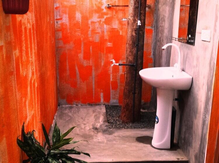 Люкс Повышенной Комфортности, Greenwood Udawalawa Safari Resort