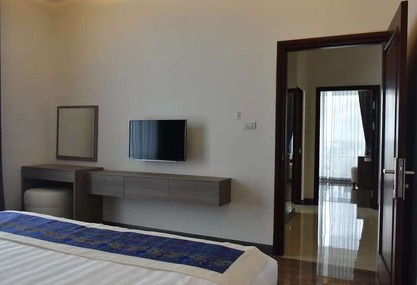 סוויטת פרמיום 2 חדרים, The Park Vientiane