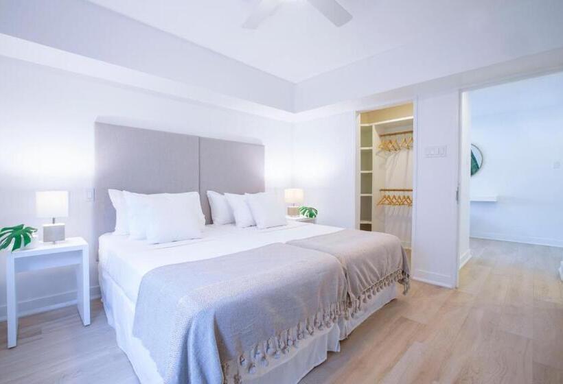 آپارتمان 1 خوابه با چشمانداز استخر, Mullins Grove Luxury Apartments