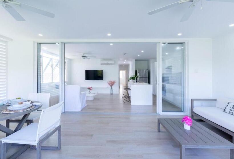 آپارتمان 1 خوابه با چشم‌انداز باغ, Mullins Grove Luxury Apartments