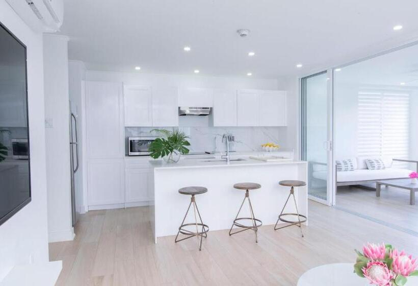 آپارتمان 1 خوابه با چشمانداز باغ, Mullins Grove Luxury Apartments