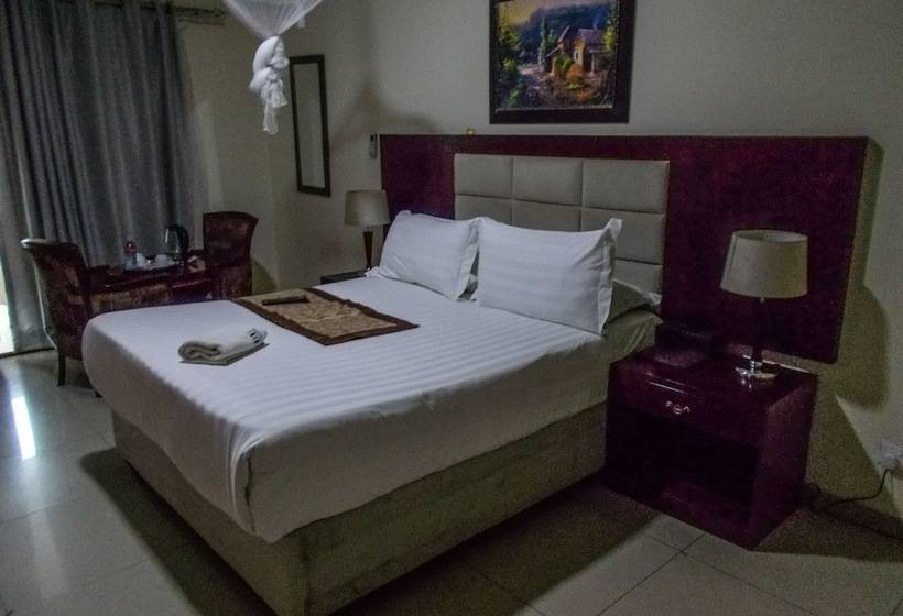 اتاق لوکس با چشم‌انداز باغ, Four Pillars Lodge