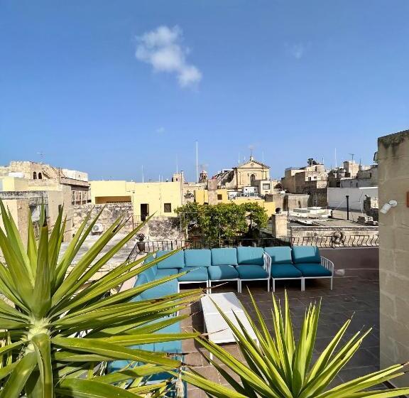 اتاق استاندارد, My Travel House