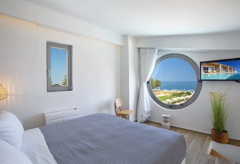 سوییت با چشم‌انداز دریا, Atermono Boutique Resort & Spa