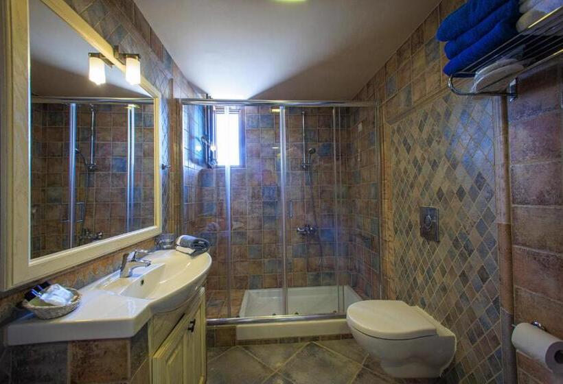 スタンダードトリプルルーム, Castello Antico