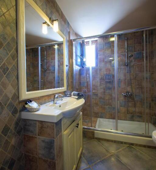 スタンダードトリプルルーム, Castello Antico