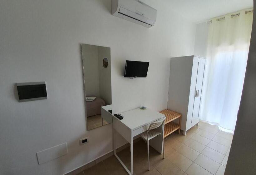 اتاق استاندارد یک نفره, Casale Marcalia  Bed & Breakfast
