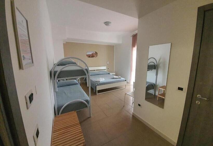 اتاق استاندارد چهار تخته, Casale Marcalia Bed & Breakfast