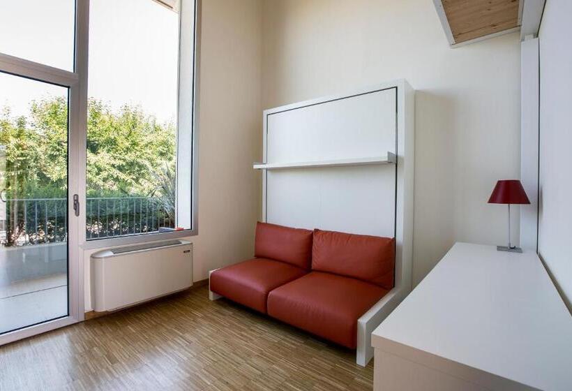 غرفة قياسية رباعية, Il Portico