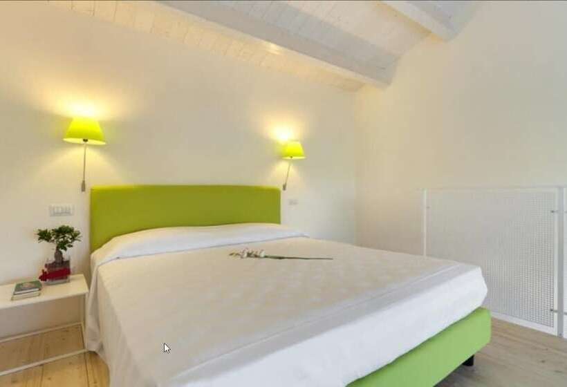 غرفة قياسية, Il Portico