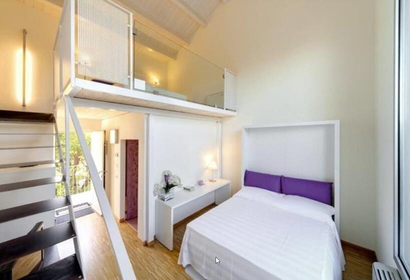 غرفة قياسية رباعية, Il Portico