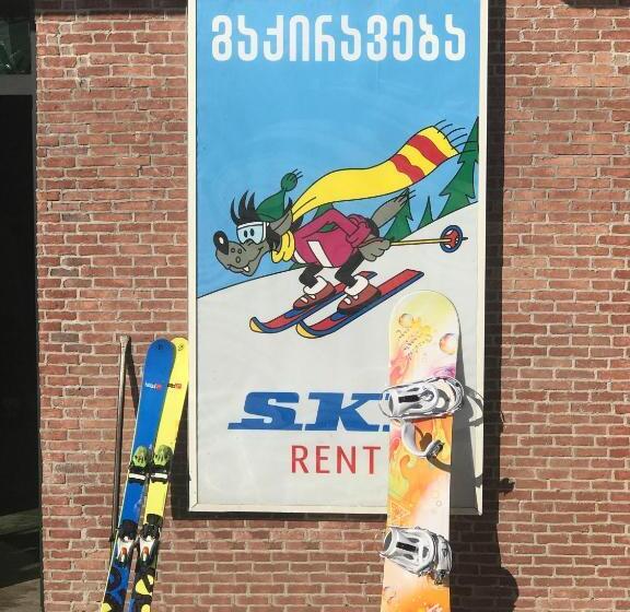 اتاق اجرایی, Villa Mtashi