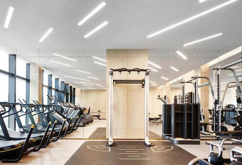 سوییت اجرایی, City Of Dreams  Morpheus