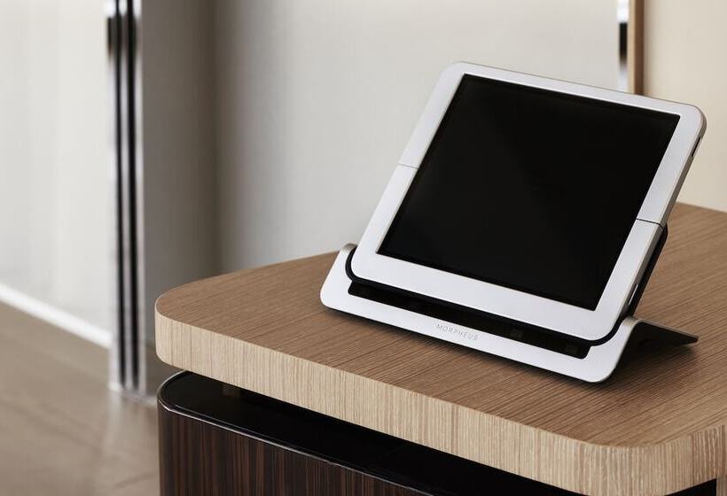 سوییت اجرایی, City Of Dreams  Morpheus