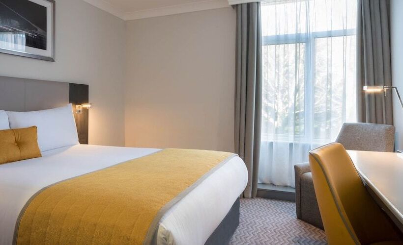 디럭스 룸, Maldron Hotel South Mall Cork City
