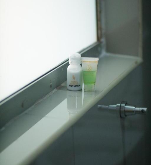 استودیوی لوکس, Sunshine