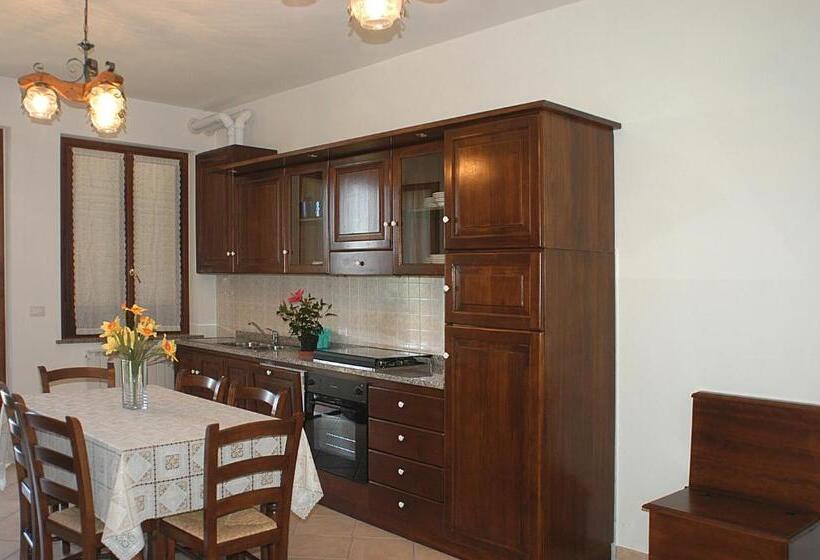 آپارتمان 1 خوابه با چشم‌انداز استخر, Poggio Bella Vista