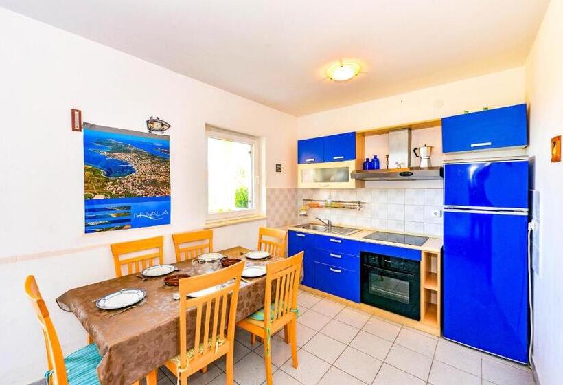 آپارتمان 1 خوابه, Apartments Silvia