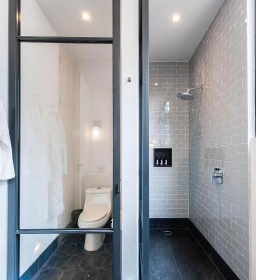 家庭套房, Cinco Rodavento