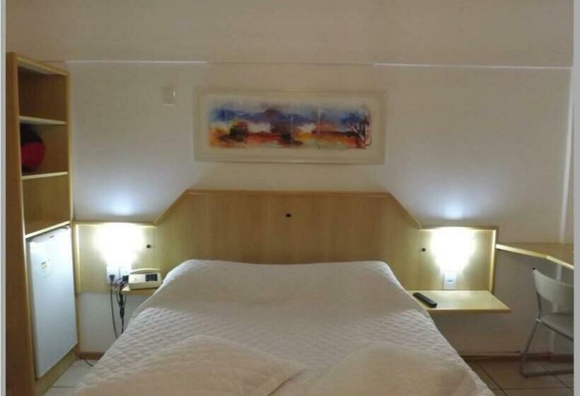 デラックスルーム, Cometa Plaza