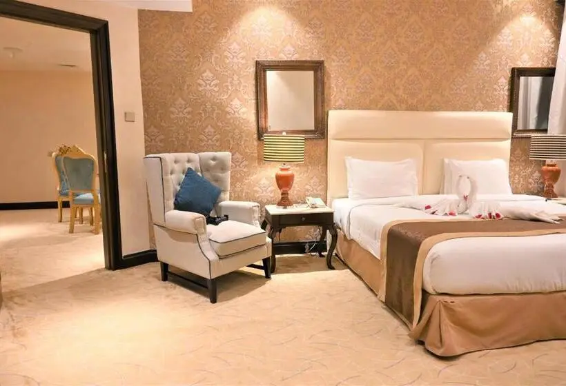 スイート, Crystal Plaza Al Majaz