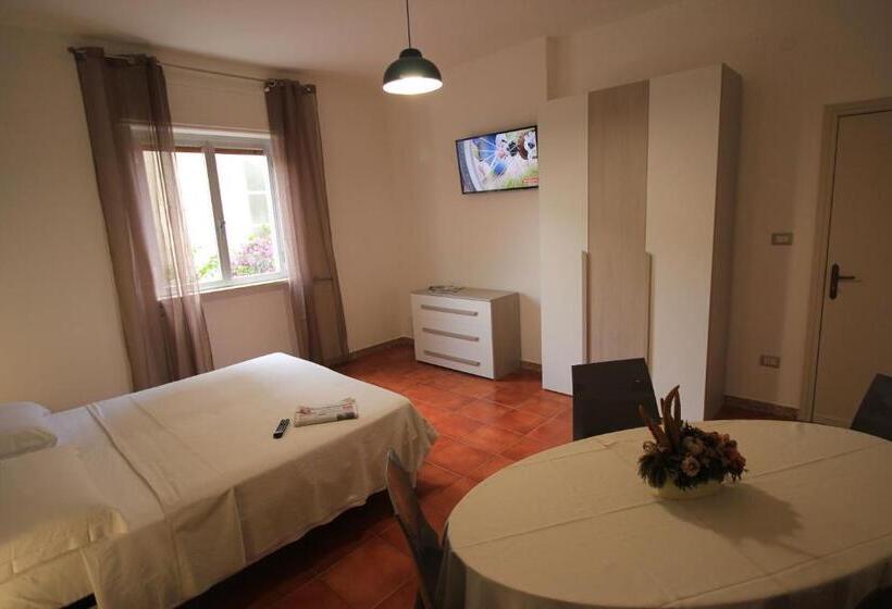 غرفة قياسية حمام مشترك, Guest House