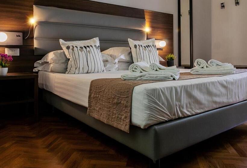 غرفة ديلوكس مطلة على المدينة, Re Vittorio De Luxe