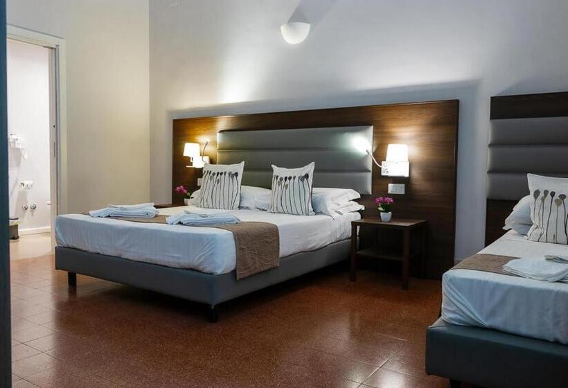 غرفة إدارية ثلاثية, Re Vittorio De Luxe