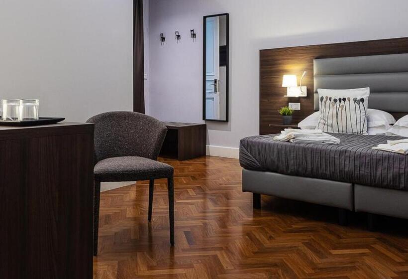 غرفة ديلوكس عائلية, Re Vittorio De Luxe