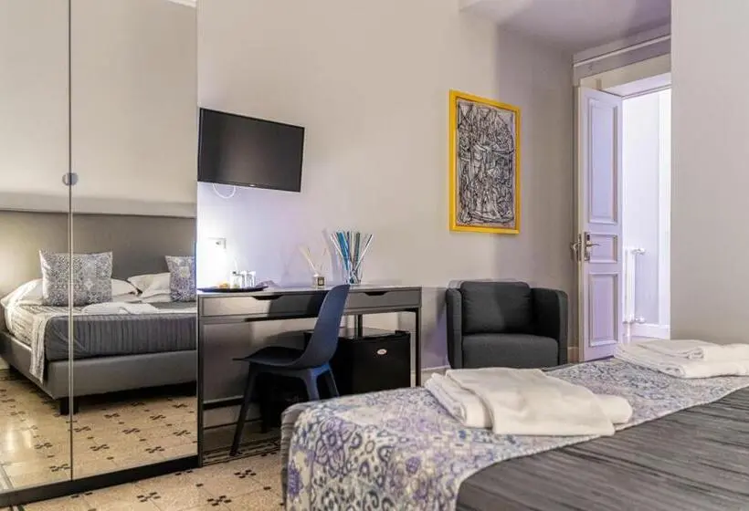 Comfort room with balcony, Re Vittorio De Luxe