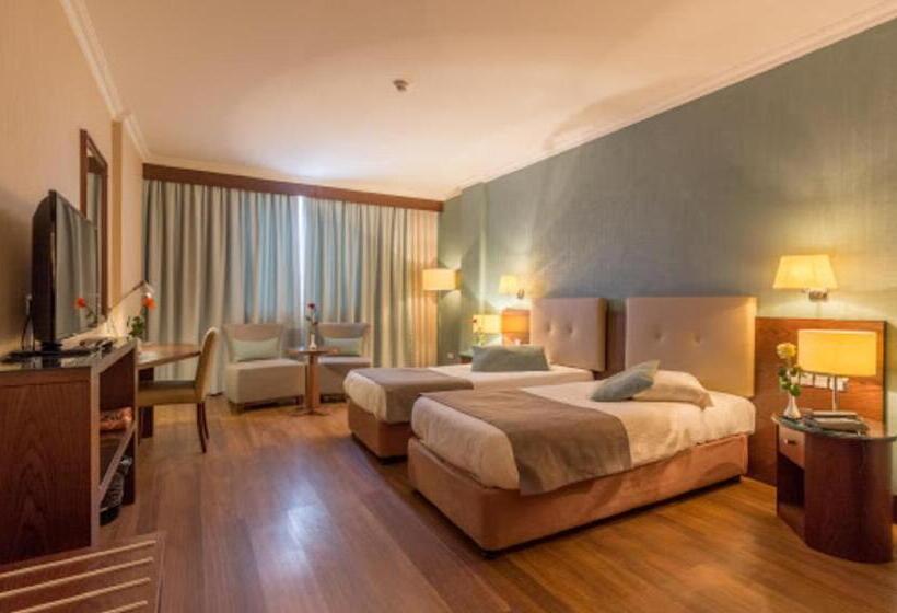 اتاق استاندارد, Tadj El Maouada