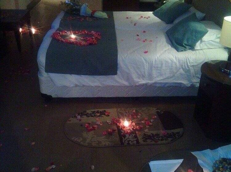 سوییت اجرایی, Tadj El Maouada