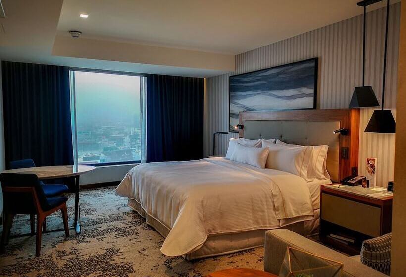 クラブルーム, The Westin Monterrey Valle