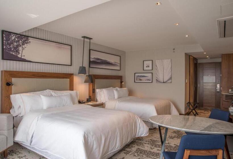 クラブルーム, The Westin Monterrey Valle