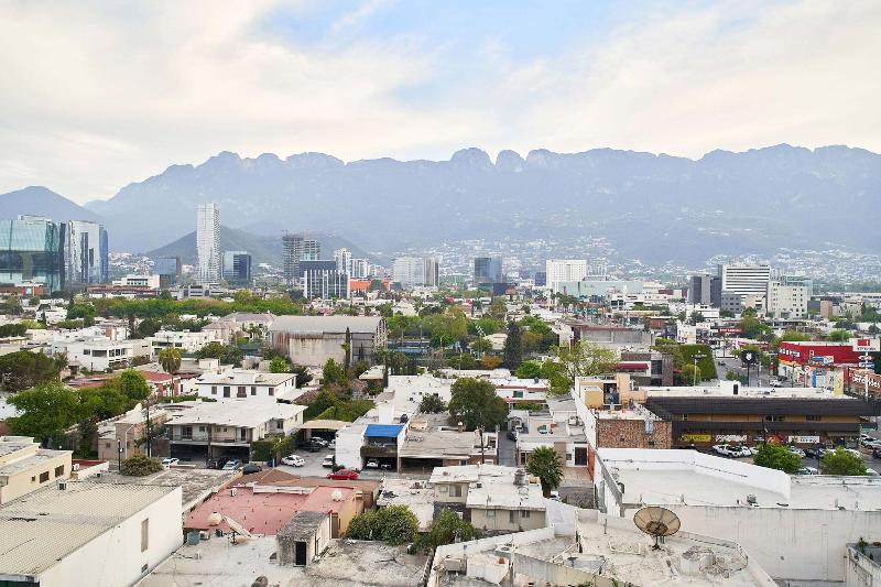 キングサイズベッドのデラックススイート, The Westin Monterrey Valle