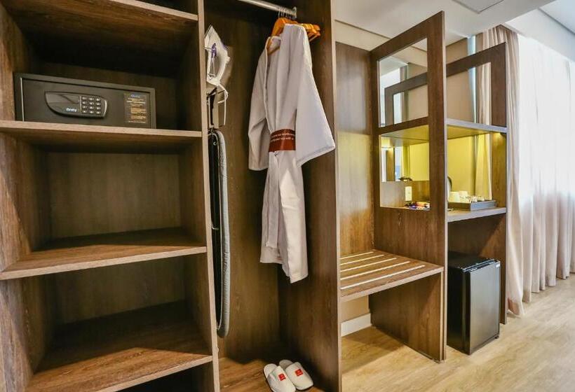 キングサイズベッドのデラックスルーム, Transamerica Collection Goiânia