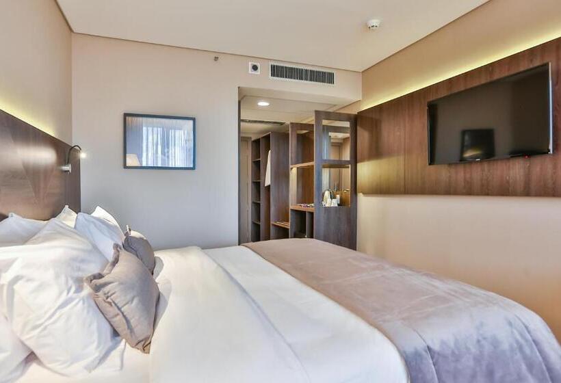 キングサイズベッドのデラックスルーム, Transamerica Collection Goiânia