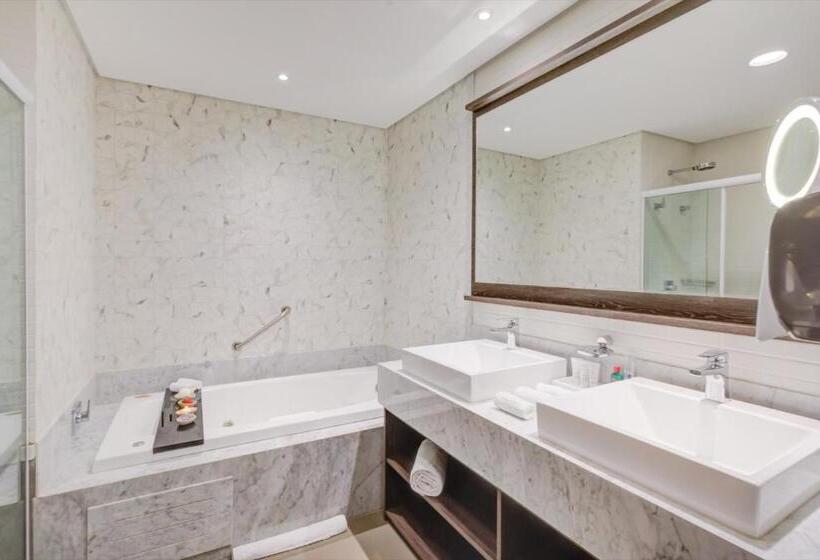 Deluxe Suite, Transamerica Collection Goiânia