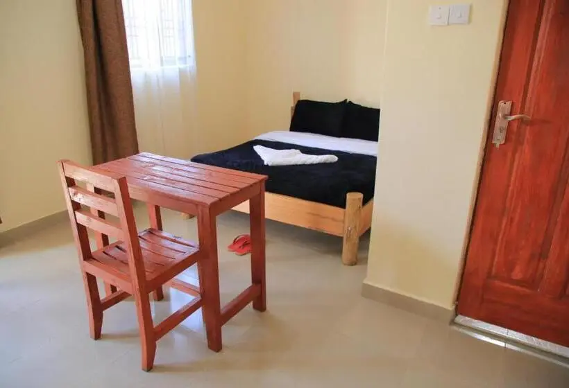 اتاق استاندارد, Kisoro Comfort Inn