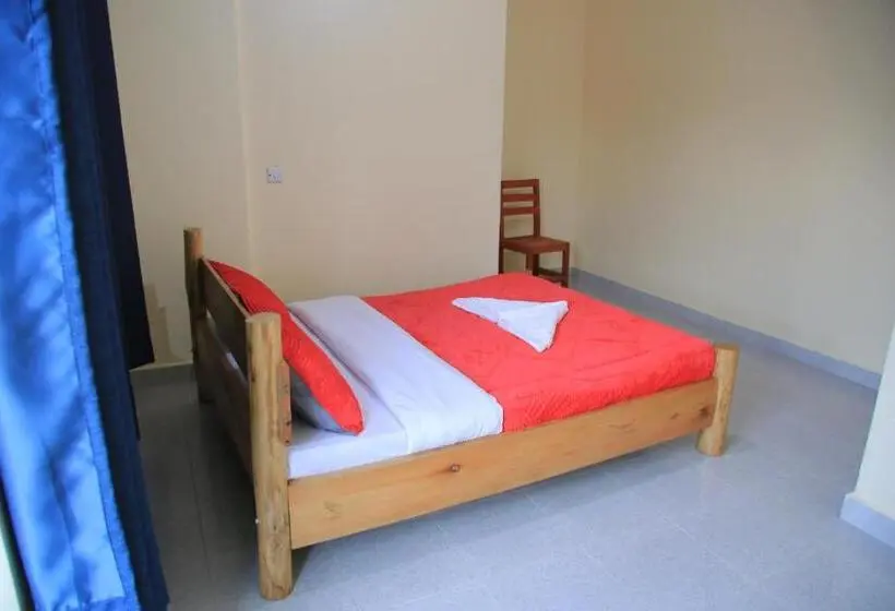 اتاق استاندارد, Kisoro Comfort Inn