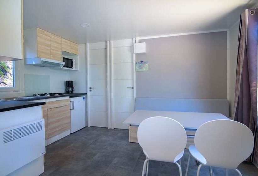 Дом 2 Спальни, Camping Treumal