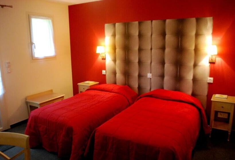 غرفة قياسية, Logis Auberge Le Petit Pont