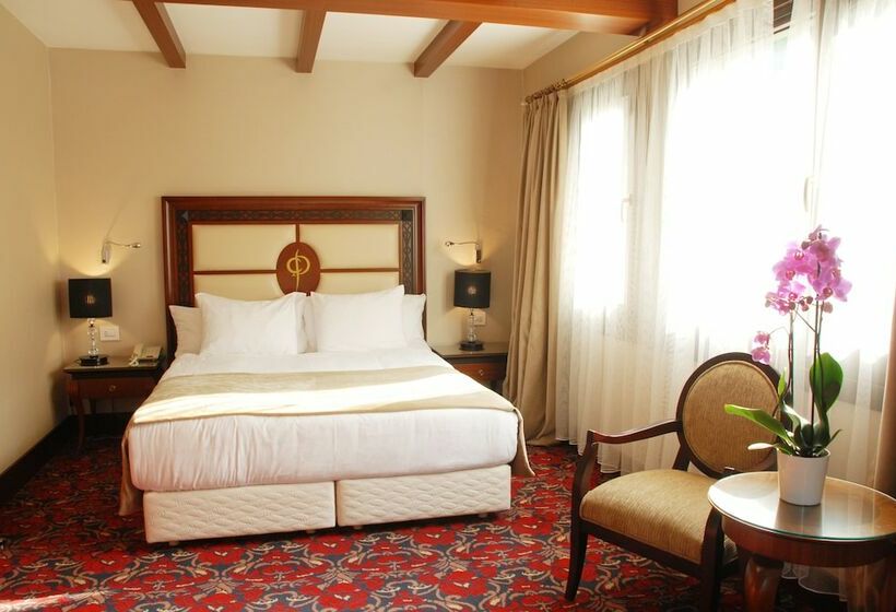 سوییت, Blue Diamond Ataturk Palace