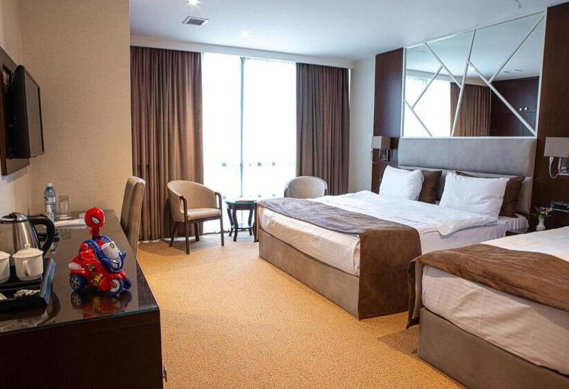 سوییت خانوادگی, Diamond Hotel Baku