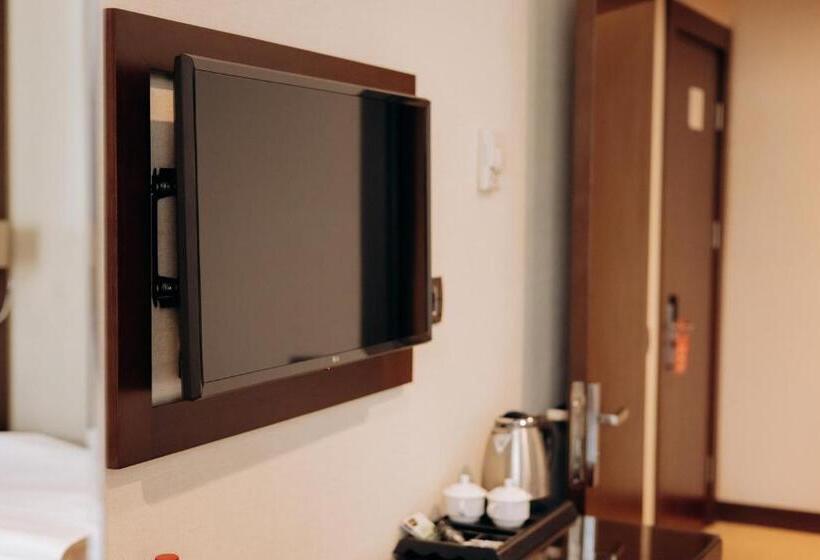 سوییت خانوادگی, Diamond Hotel Baku