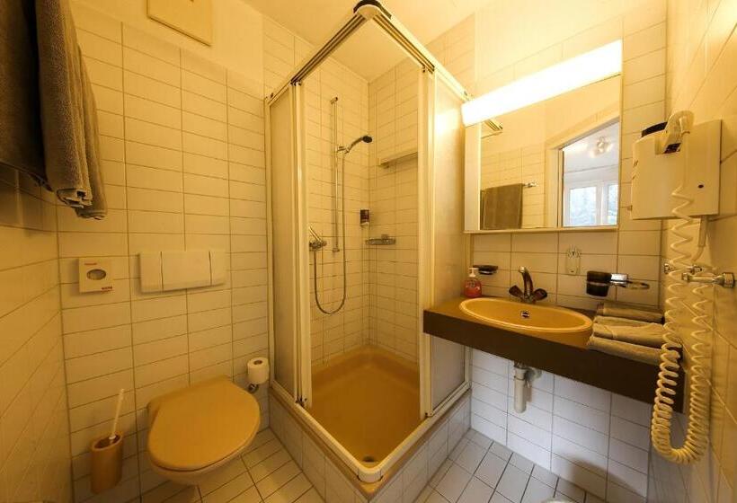 Номер Стандарт, Grüsch