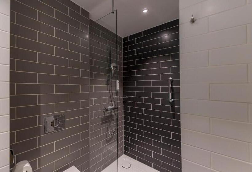 اتاق استاندارد با چشم‌انداز, Holiday Inn Express   Luzern   Kriens, An Ihg